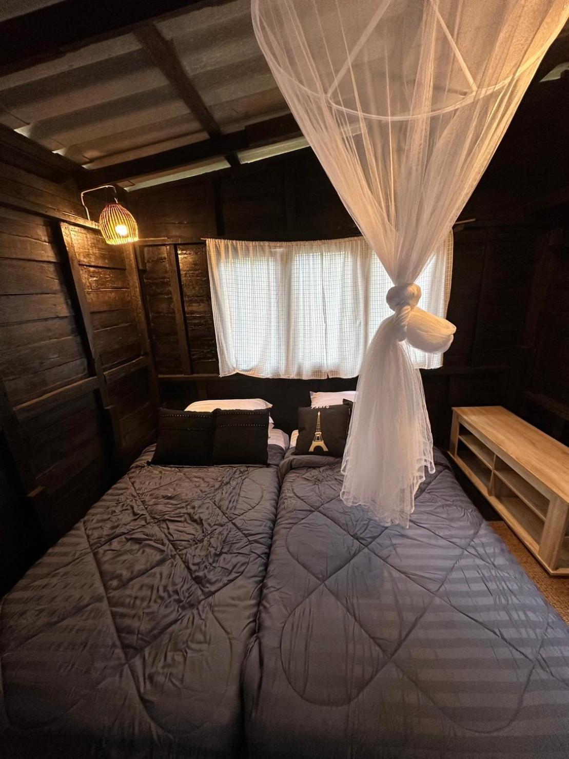 The Legend Homestay. Mae Ai Екстериор снимка