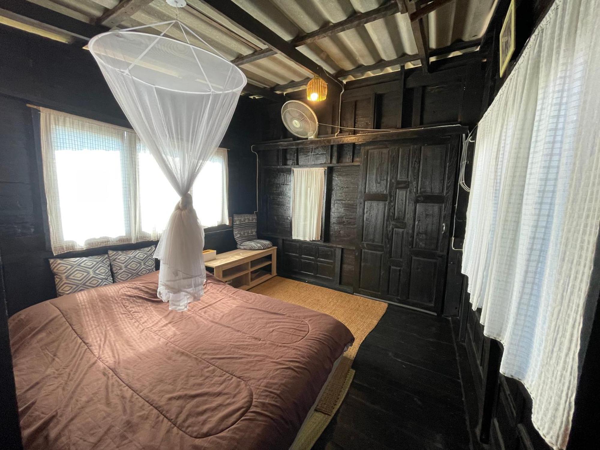 The Legend Homestay. Mae Ai Екстериор снимка